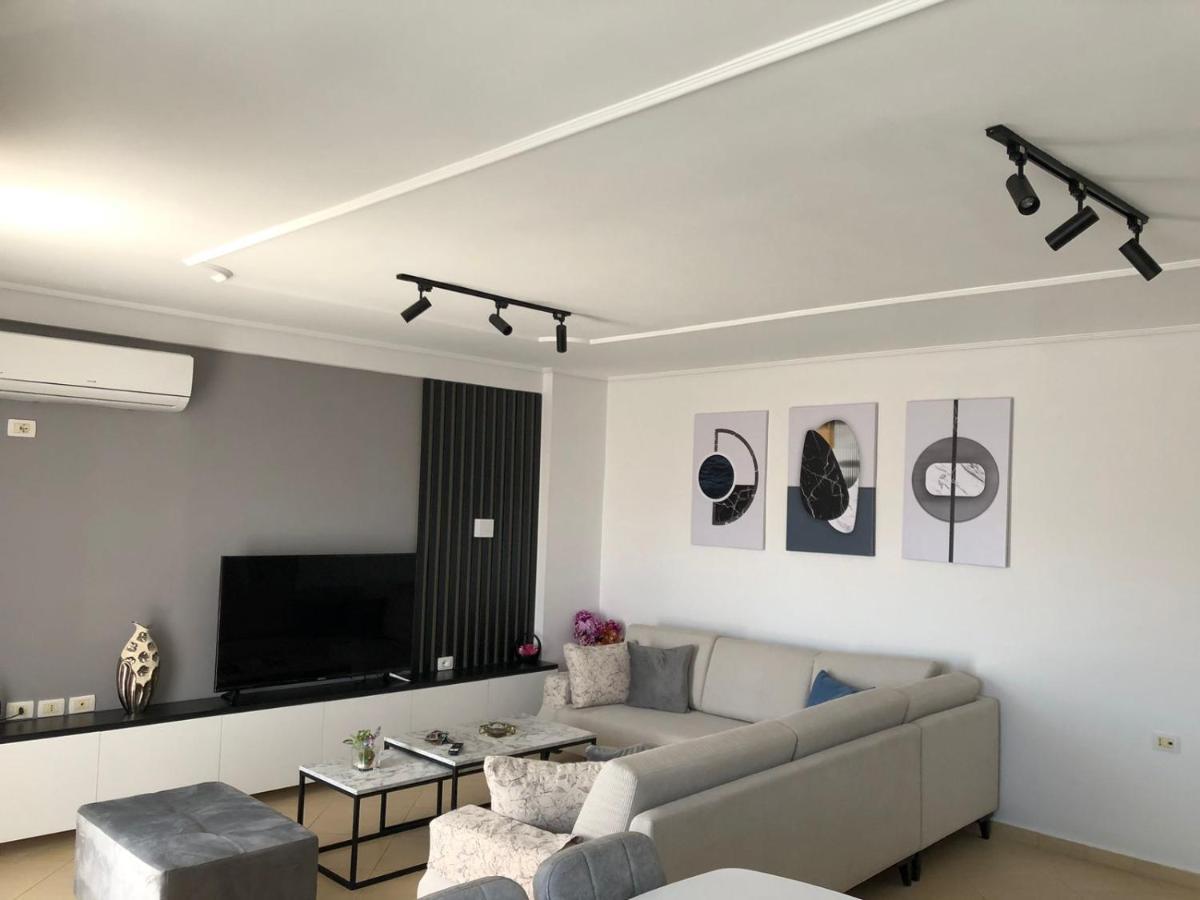 Sea La Vie- Apartment Sarandë エクステリア 写真
